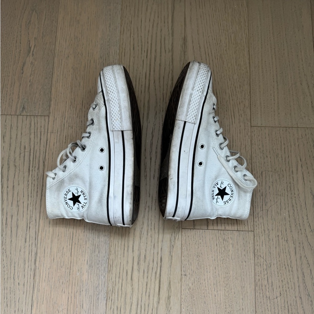 White converse platform high tops